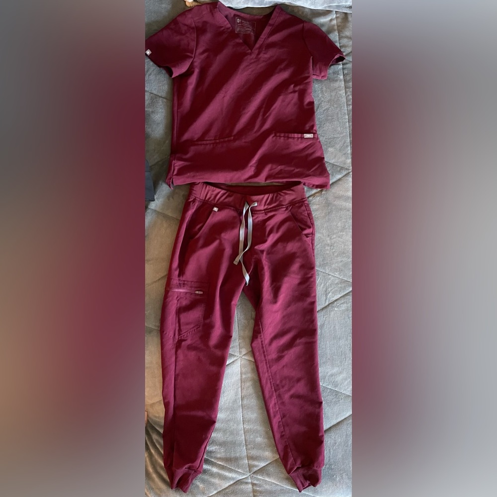 Never Worn Figs Burgundy Scrubs